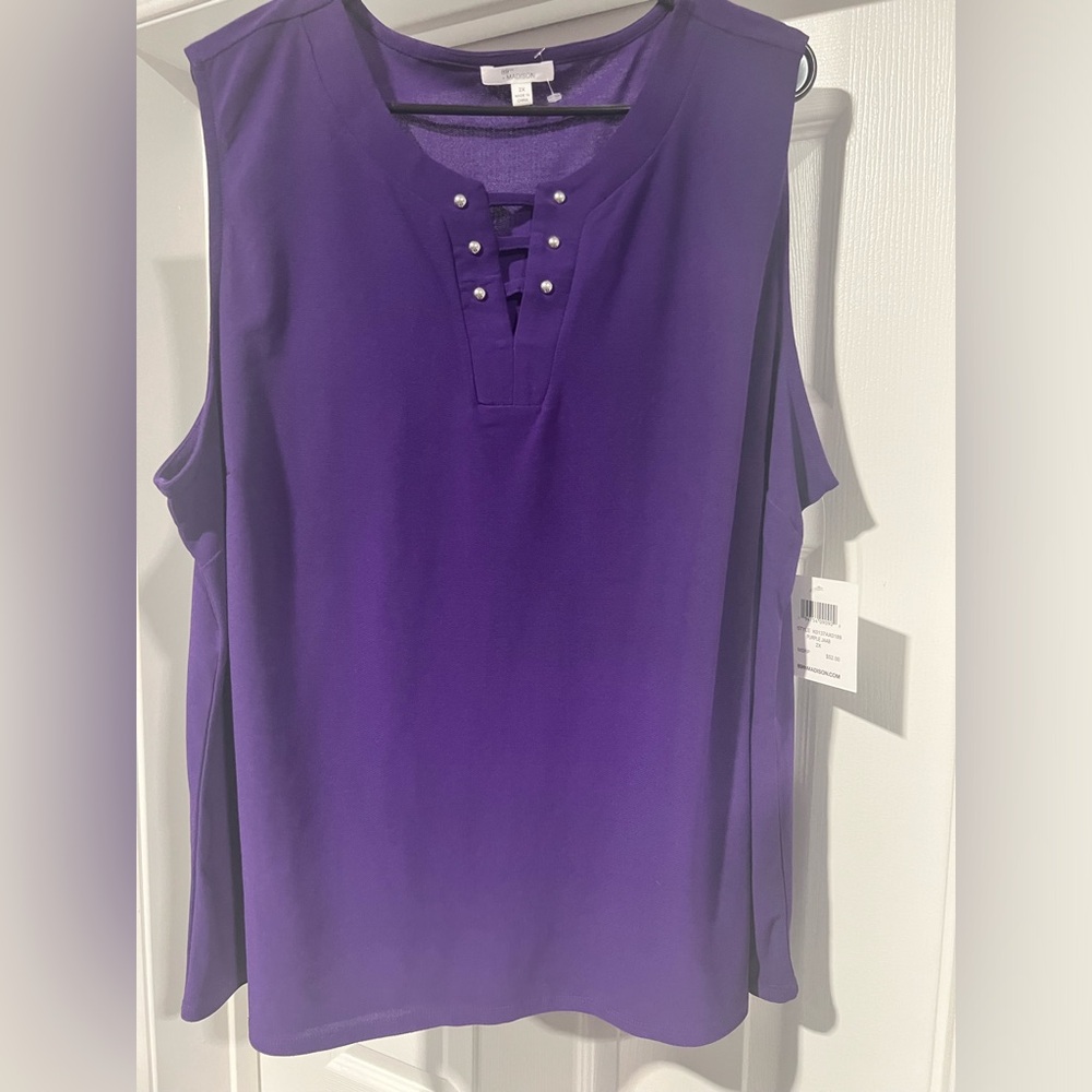 Women’s 2x NEW Purple sleeveless blouse